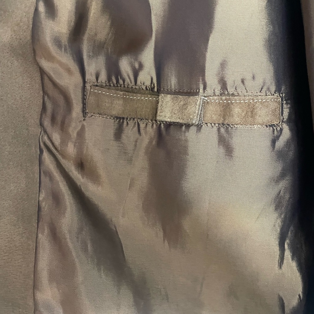 Andrew Marc 100% Leather Tan Suede Oversized Utility Jacket - Picture 6 of 8